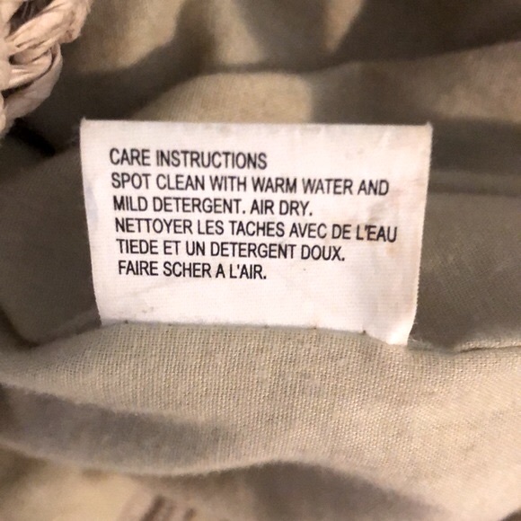 Eddie Bauer Woven Straw and Leather Tote - Picture 15 of 16